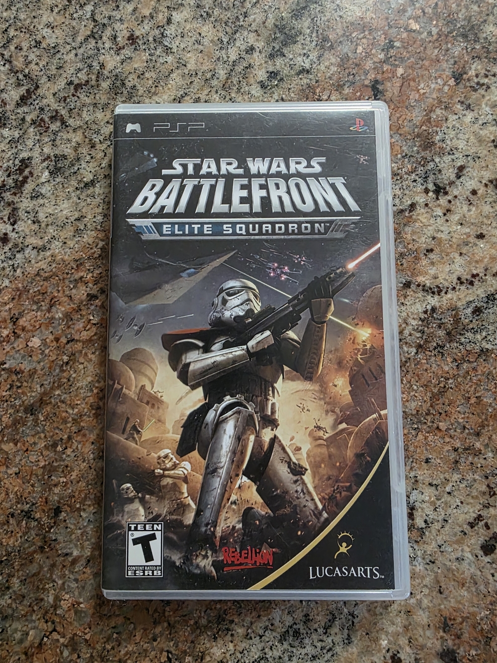 Sony Playstation PSP Star Wars Battlefront: Elite Squadron Video Game